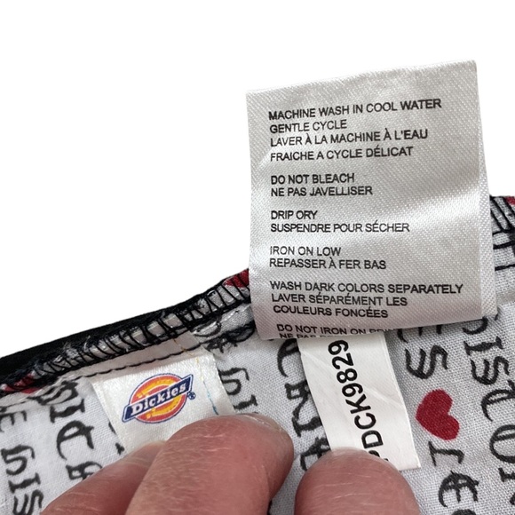 BNWOT Dickies Pencil Skirt, Beautiful Detailing! Slit up back, Black - Picture 16 of 16